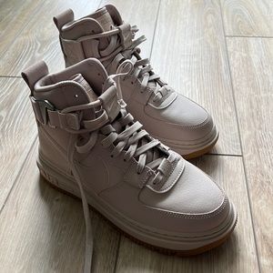 NWT Nike Air Force 1 Hi Utility Boot 2.0 Fossil Stone 7